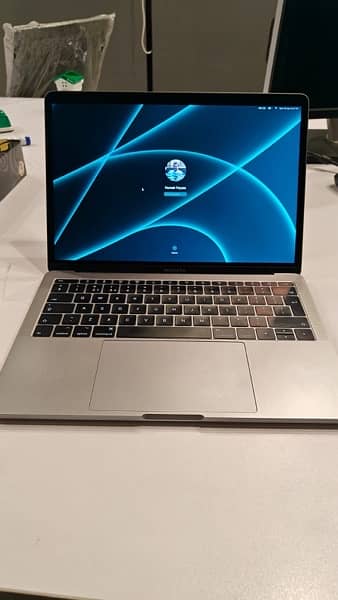 Apple MacBook Pro 2017 13” | 16/256 5