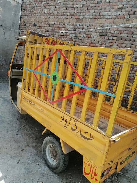 loader plus sawari Riksha in new condition at very reasonable price 0