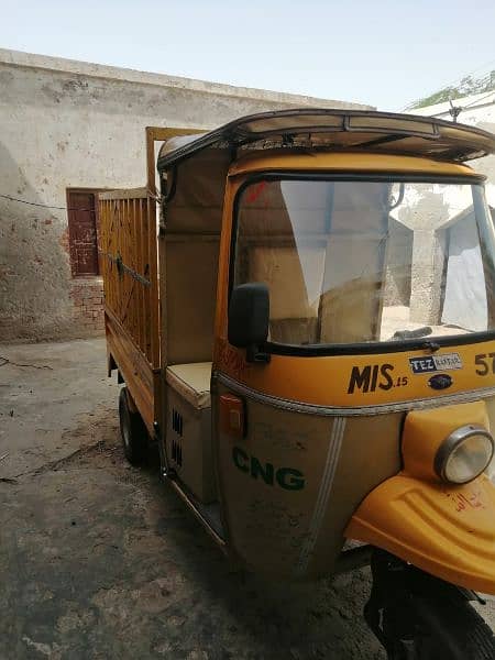 loader plus sawari Riksha in new condition at very reasonable price 4