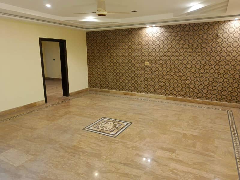 One Kanal Luxurious House With Basement Available For Rent At Prime Location Of DHA Phase 05 12