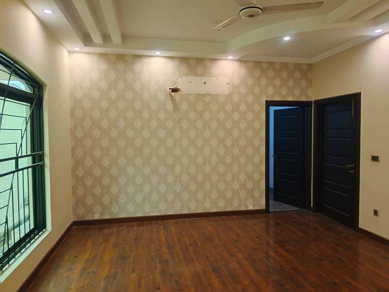 One Kanal Luxurious House With Basement Available For Rent At Prime Location Of DHA Phase 05 20