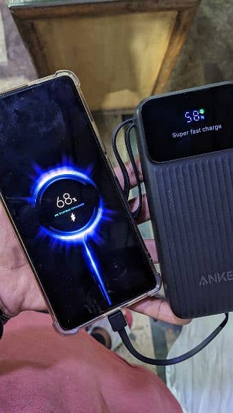 Anker super fast all type power bank in good condition 5