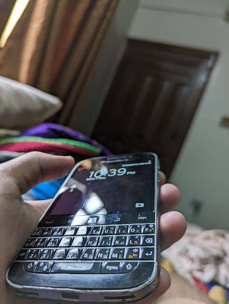 Blackberry Q20 Classic PTA Approved 4
