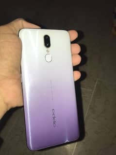 selling OPPO F11 Mobile phone
