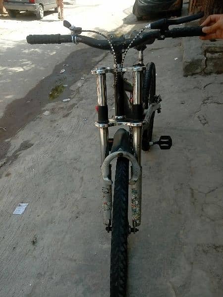 kids bicycle with good condition 4