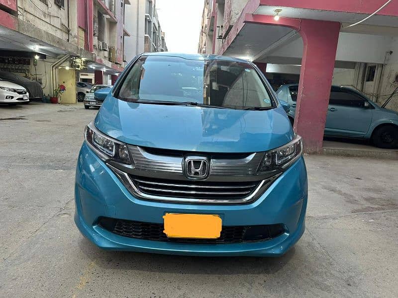 honda freed in good condition 0