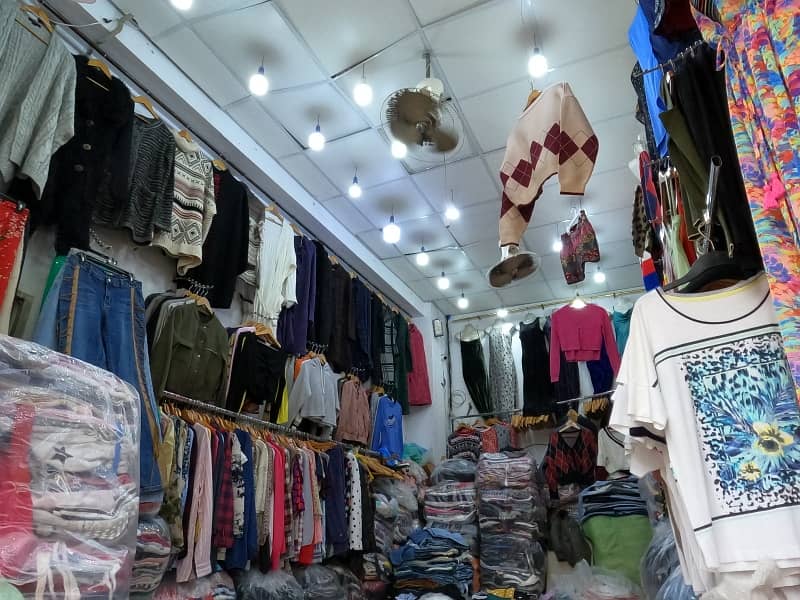 Main Double Road 220 Square Feet Shop In Clifton Block 8 Is Best Option 13