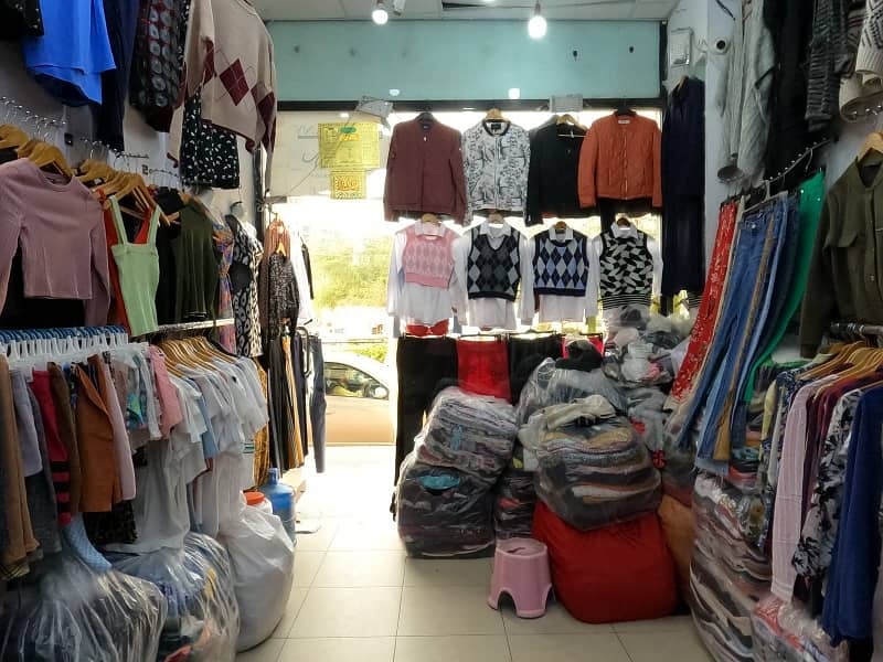 Main Double Road 220 Square Feet Shop In Clifton Block 8 Is Best Option 16