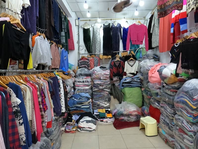 Main Double Road 220 Square Feet Shop In Clifton Block 8 Is Best Option 26