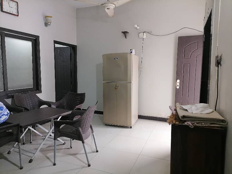 Single Storey 240 Square Yards House Available In Gulshan-e-Iqbal - Block 5 For sale 22