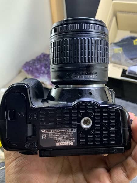 Nikkon D5300 with box and  Two lenses good condition 5