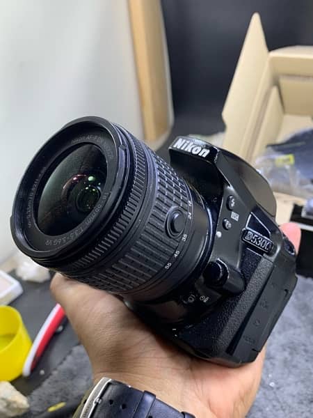 Nikkon D5300 with box and  Two lenses good condition 6