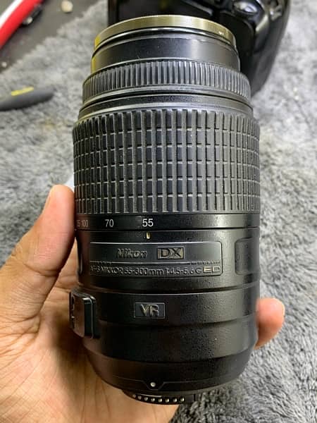 Nikkon D5300 with box and  Two lenses good condition 10