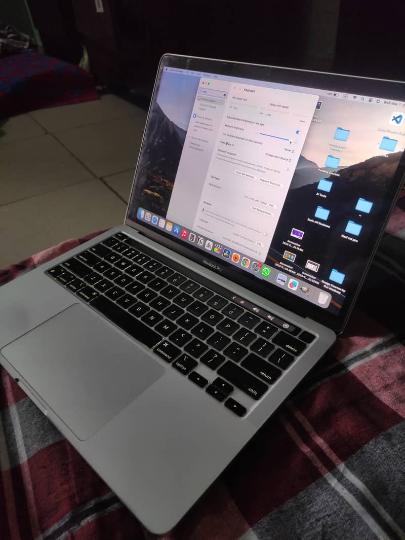 MacBook M1 Pro 13 inch 8 - 256gb 0
