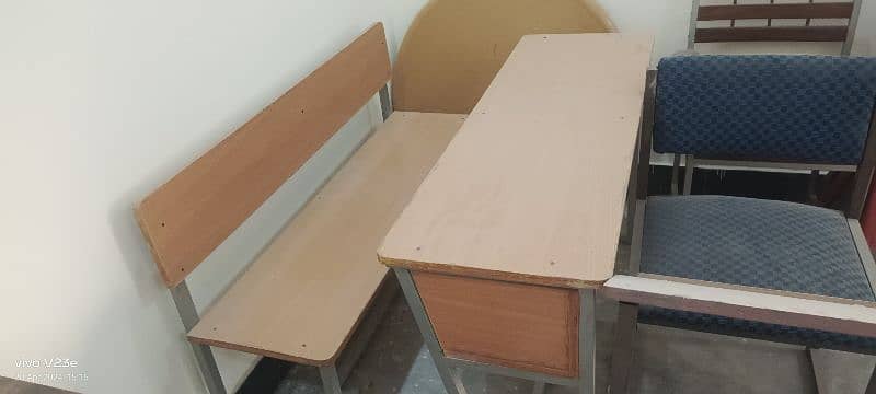 3 seater bench and desk new 1