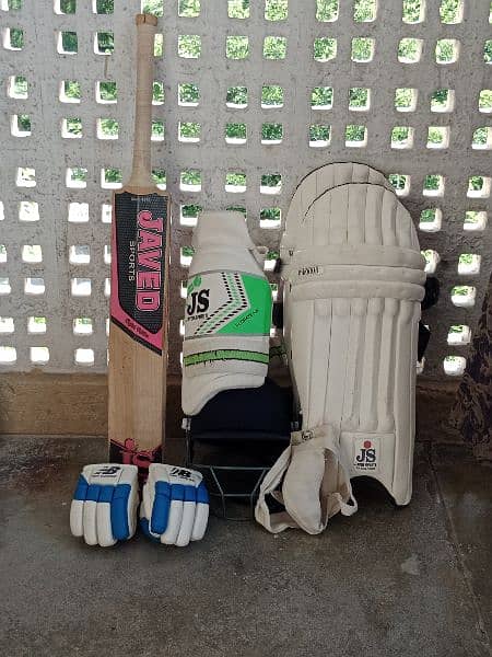 Javed Sports Full Cricket kit for 10-14 years Boy 0