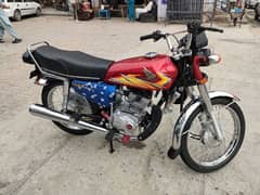 Honda CD125 in Lush Condition