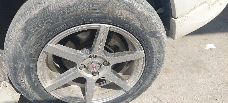 Aplus tyres 0