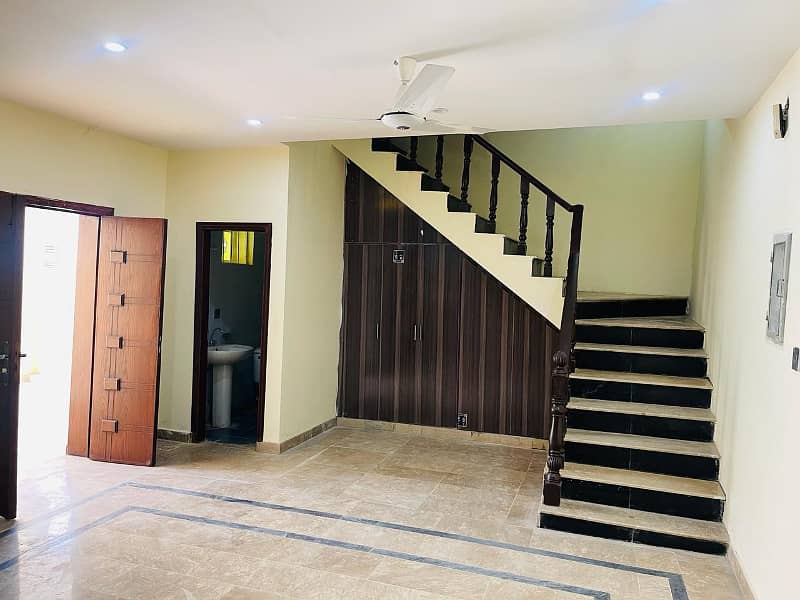 7 marla used house for sale bahria town umer block 6
