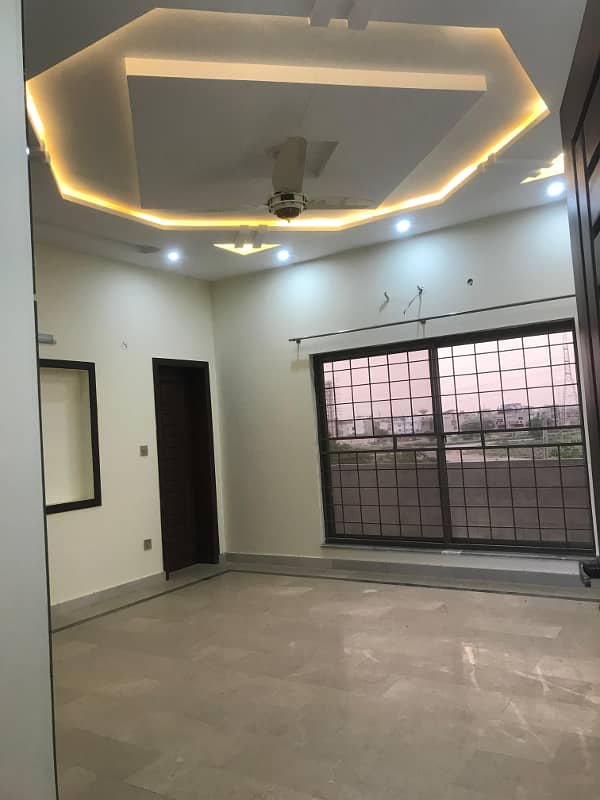 Kanal 2nd Portion For Rent In LDA Avenue One 5