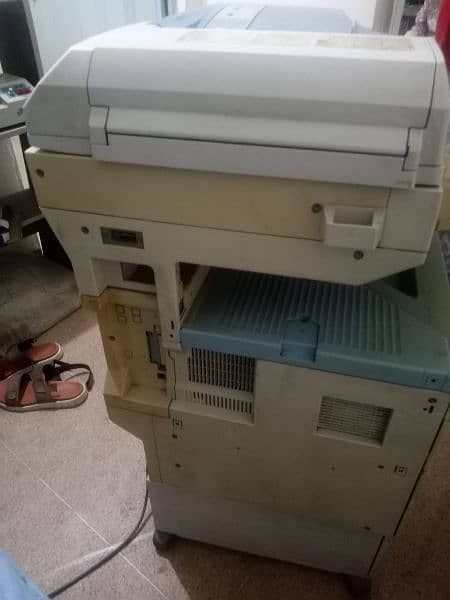 Ricoh 2851 photocopier Machine 2