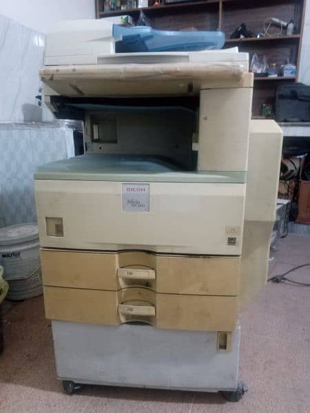Ricoh 2851 photocopier Machine 3