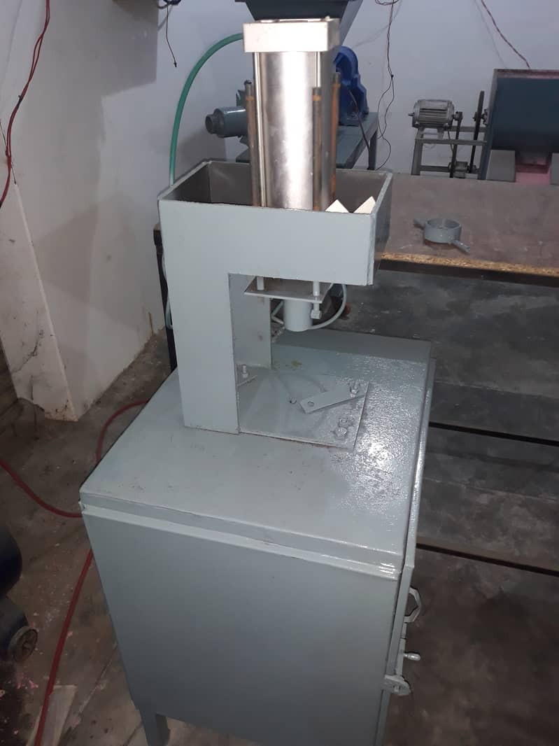 Soap Making Machines for Sale! 5