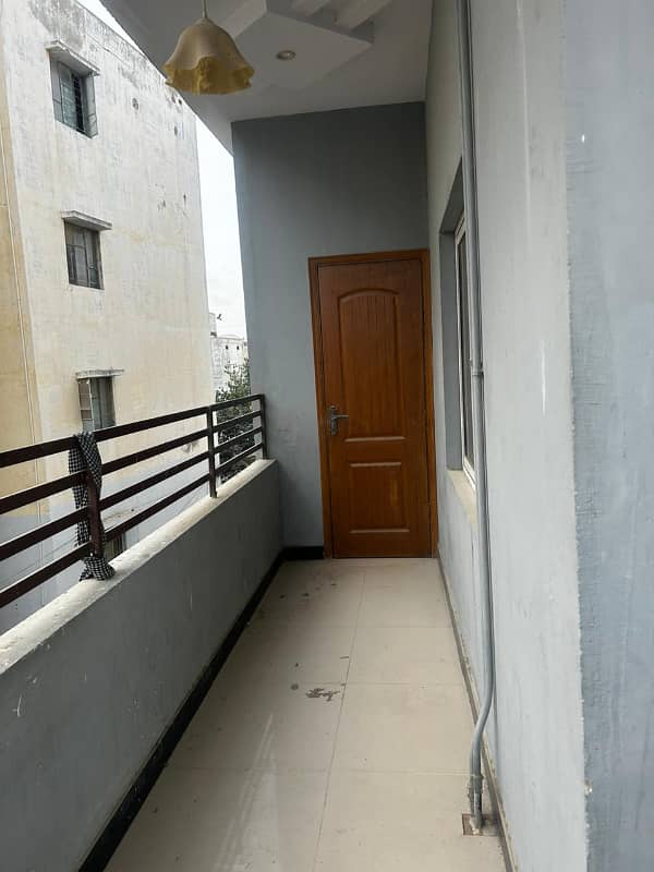 120 SQYARDS | NEW BEAUTIFUL PORTION | 3BED DRAWING LOUNGE With Great ventilation no issue of sweet water NORTH NAZAMBAD BLOCK J rental income 40000 to 45000 14