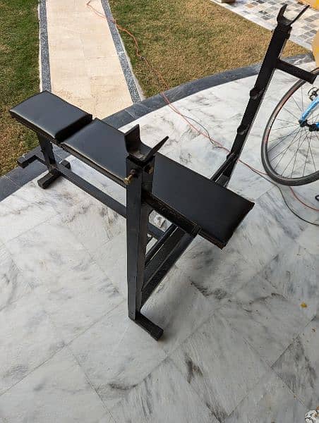 Weight lifting bench 1