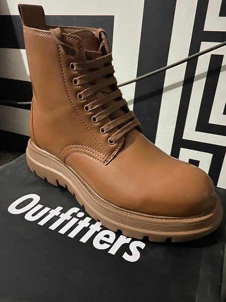 outfitters boots size 9 1