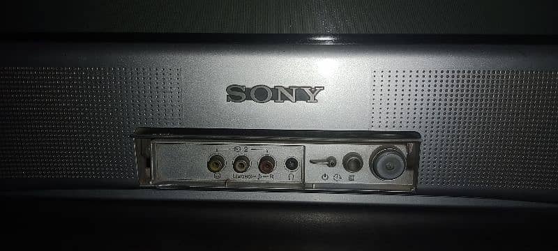 24 Inch Sony Wega Series in excellent condition 2