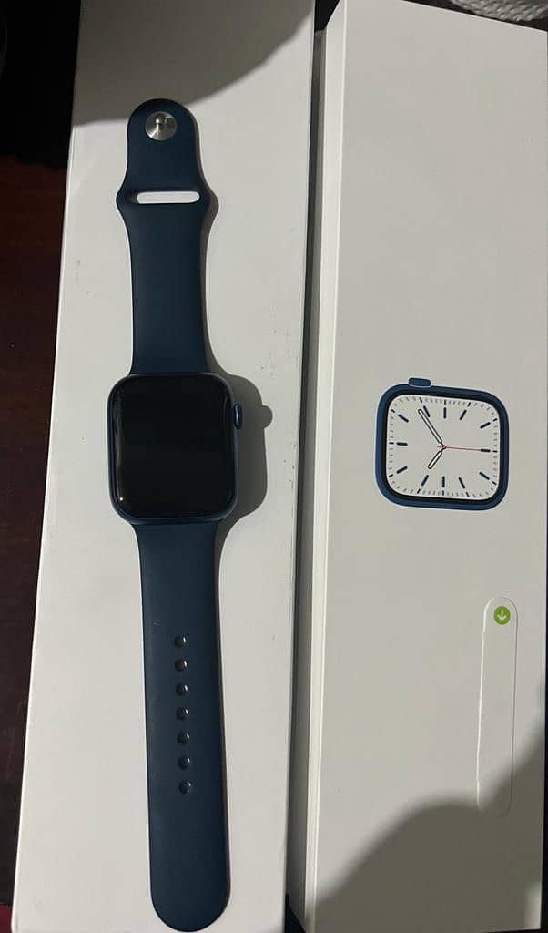 Apple watch series 7 45mm Blue color 4