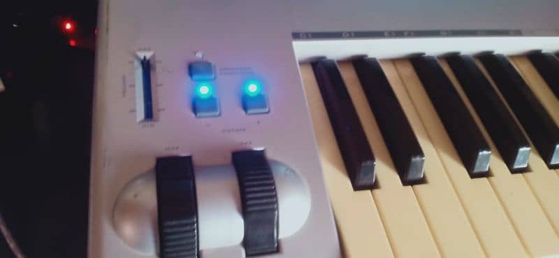 m audio semi weighted keys 3