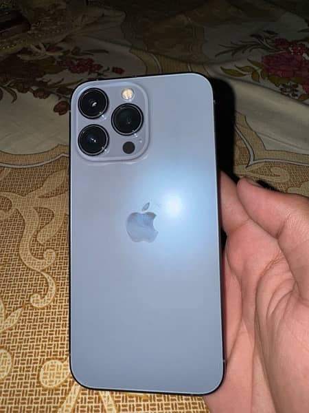 iPhone 13 Pro 128gb with box 0