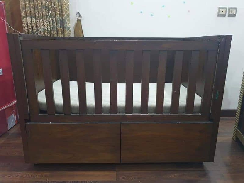 Baby Solid wood Coat, with two cabinets. 2