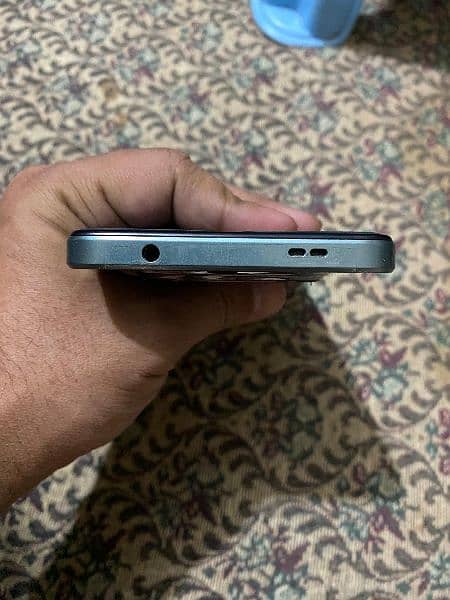 Redmi A3 4 128 one month use 3