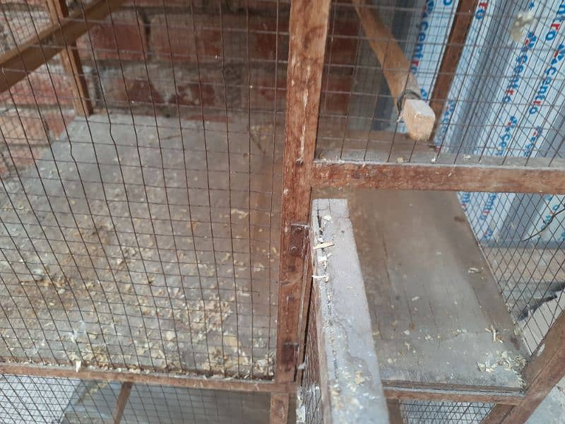 4 piece cage for urgent sale contact whatsapp:03009400759 4