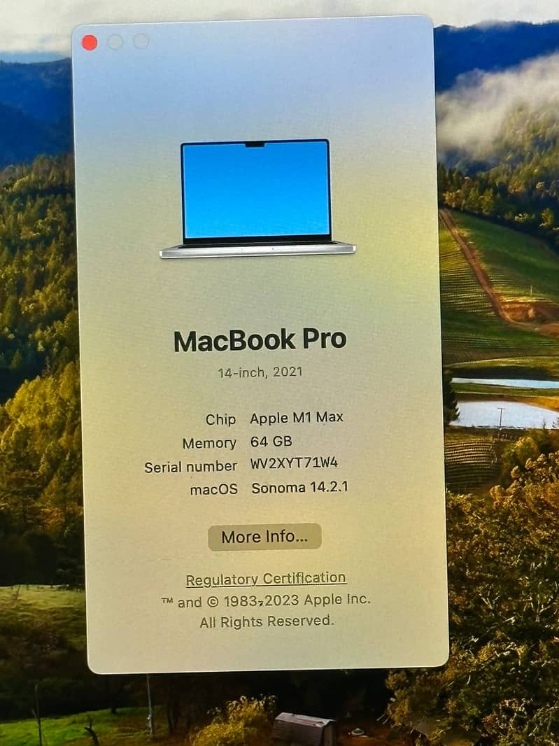 MacBook M1 Max 14-16 inches 64GB, A+ condition 6
