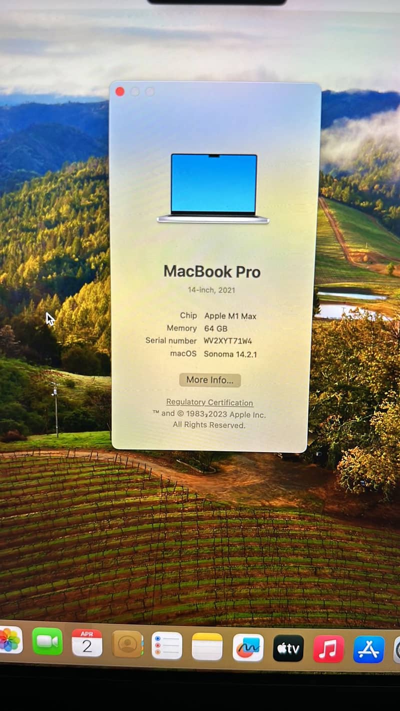 MacBook M1 Max 14-16 inches 64GB, A+ condition 9