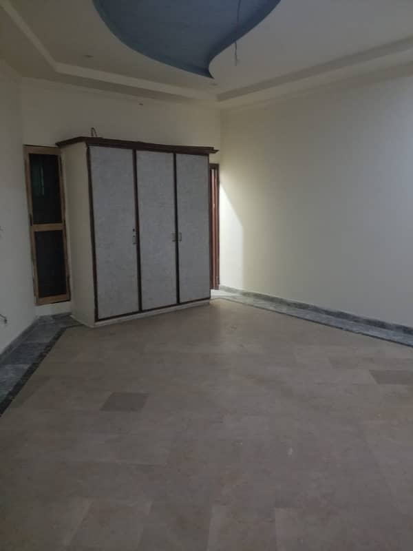 10 marla upper portion for rent in state life society 0