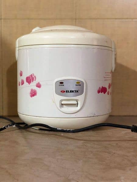 Elektra- Deluxe Rice Cooker 0