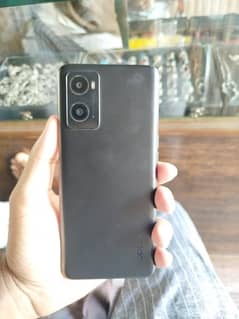 oppo A76 6/128 condition is Good 0