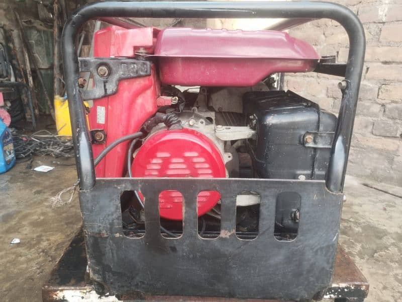 honda 4.5 kva original EM6000GN 2