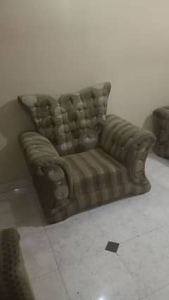 7 Seater sofa set used good condition