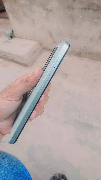Oppo A57 ram 8gb, memory 256gb, good condition, good look, handset 3