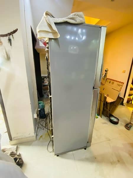 Pel Refrigerator Model No: PRAF20190 3