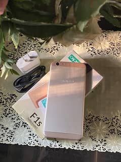 OPPO F1S (4/64) with full box