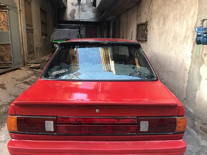 Nissan Sunny 1989 for sale 0332/33.161. 33 2