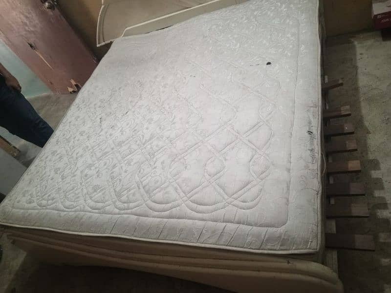 Queen size wooden bed with mattress 2