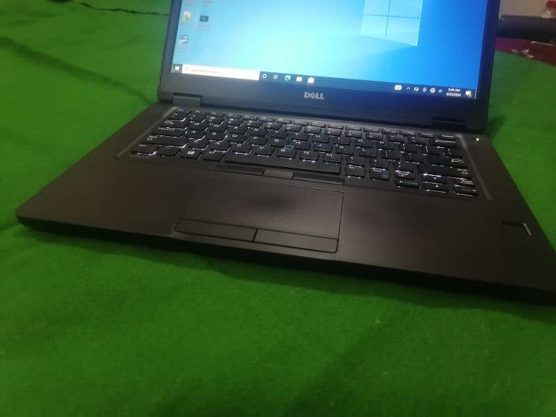 Dell 5480 i5 7th gen with touch screen 7